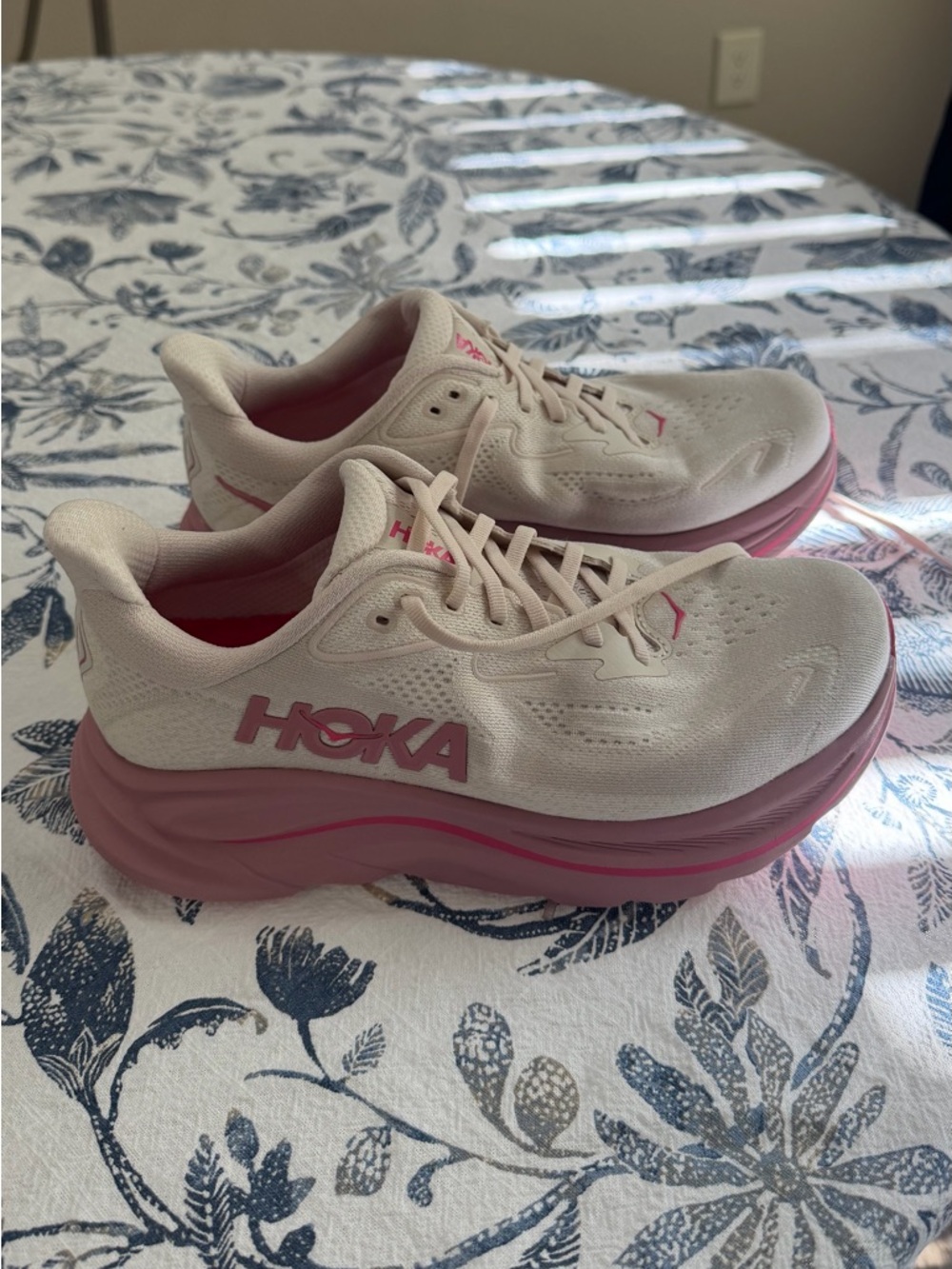 Hoka Women's Clifton 10 8 Wide